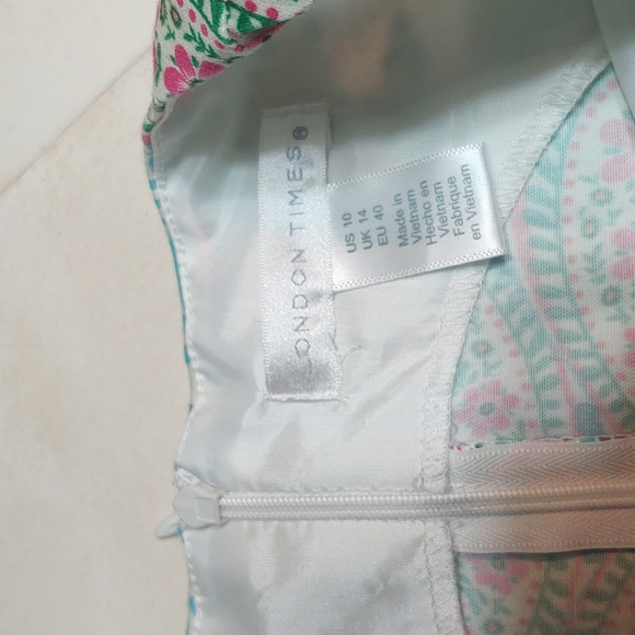 London Times Shift Dress - Picture 5 of 8